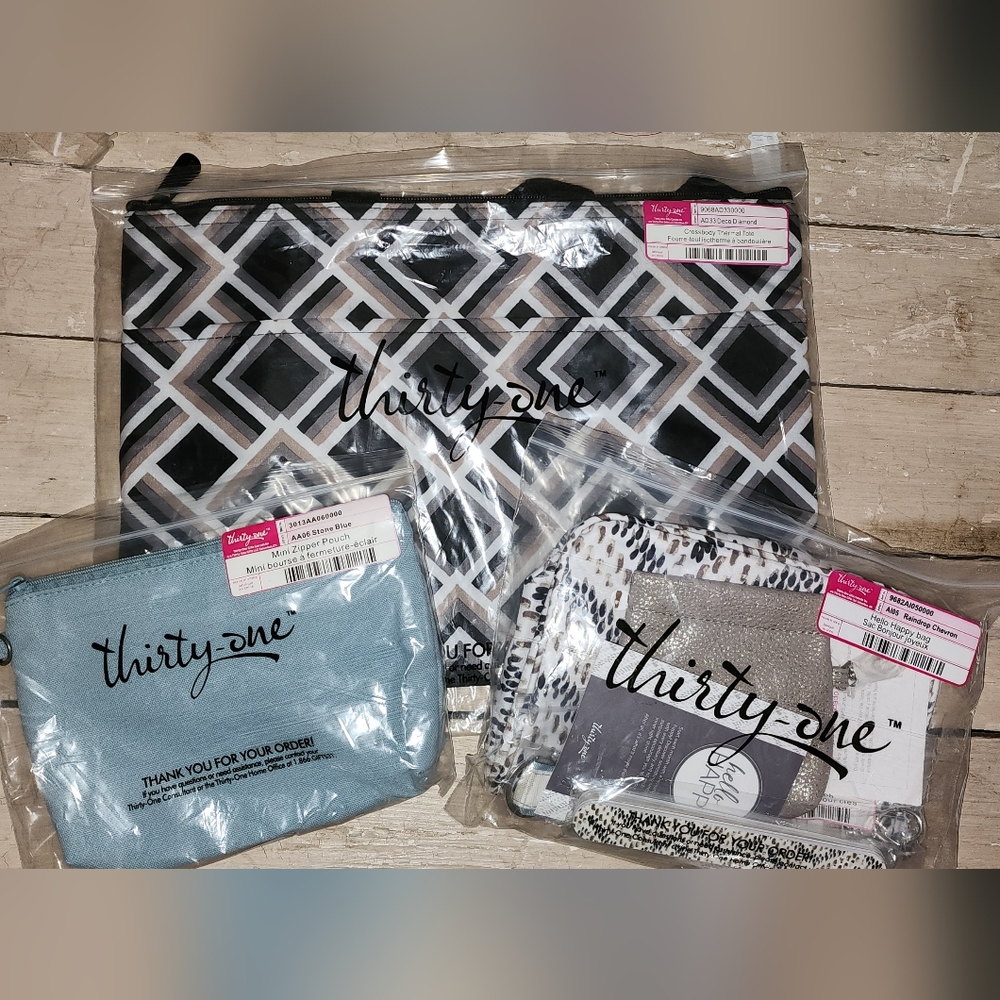Thirty One Bundle Lot of 4 Crossbody Thermal, Mini Zip, Key Fob, Hello Happy Bag